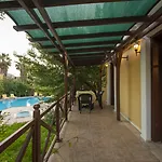 Alisa Hotel