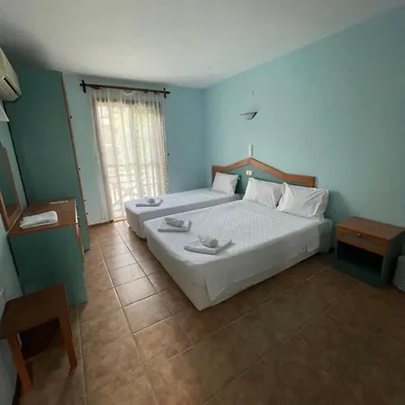 Alisa Hotel *